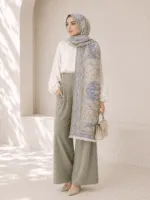 Premium Pashmina Hijab – Soft & Elegant Modest Fashion Essential